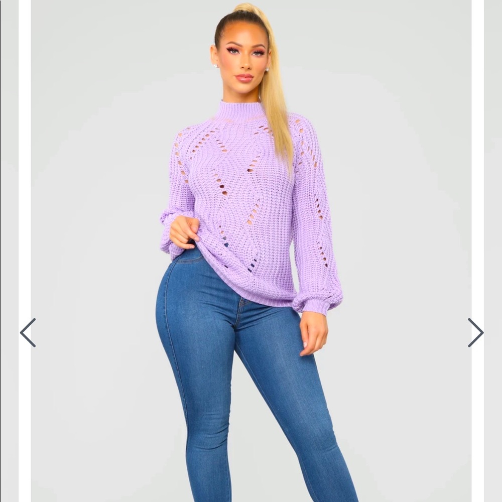 Women’s sweater from Fashion Nova